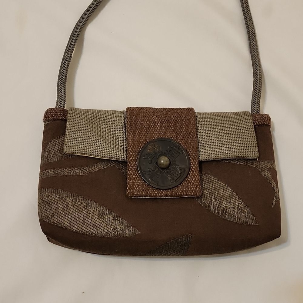 L. O'Neil design bag.‎